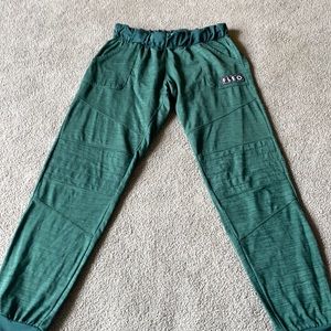 Fleo Harley joggers size small dark green